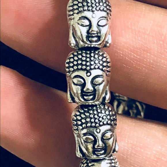 ✨NWOT✨Unique Tibetan Silver Buddha Head Bracelet - Picture 4 of 8